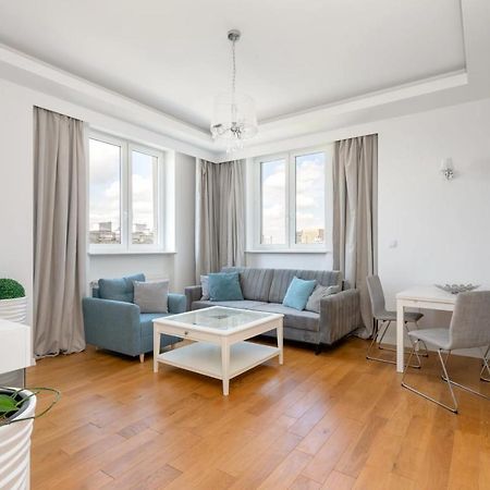 Przestronny Apartament Z Widokiem Na Miasto W Warszawie Varşova Dış mekan fotoğraf